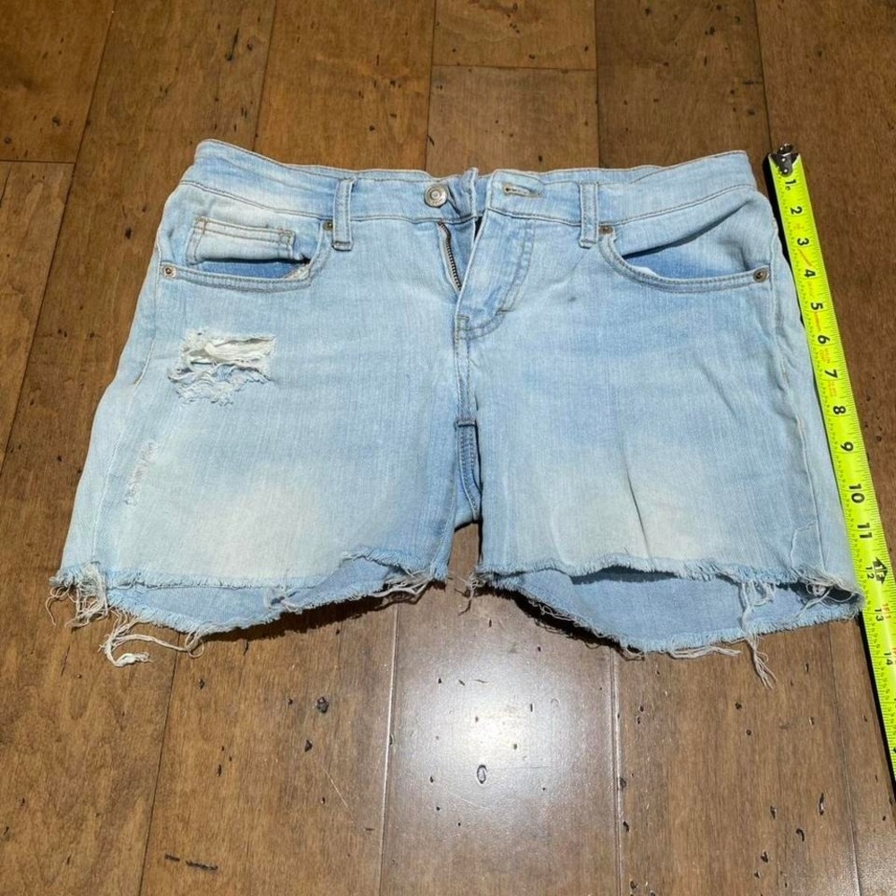 Mossimo Denim Mid-Rise Bermuda Distressed Jean‎ Shorts Size 6/28